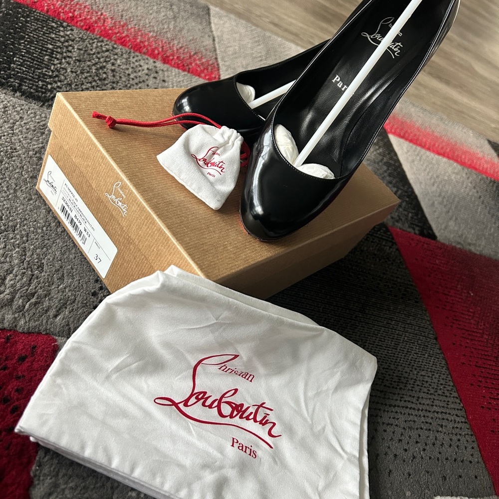 Christian Louboutin Pumppie Abrasivato Red Sole Calfskin Leather Pumppies